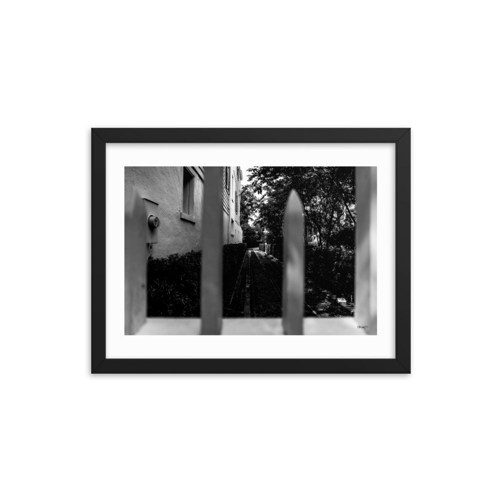 White Gate - 12x16 - T