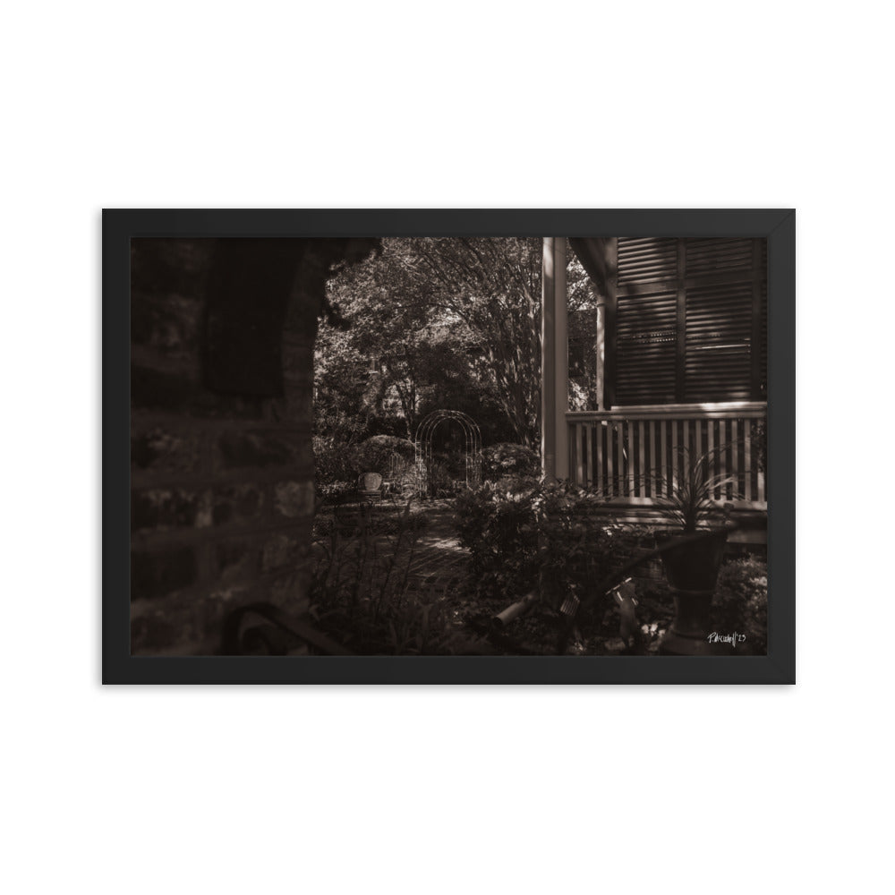 Secret Garden - 12x18 - T